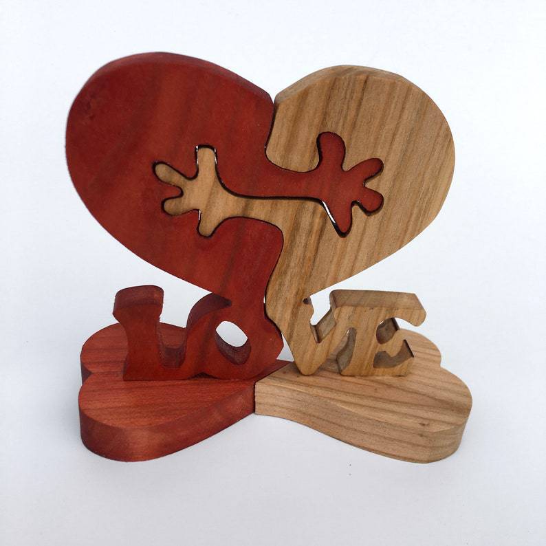 Match My Heart – Wooden Valentine’s Decor